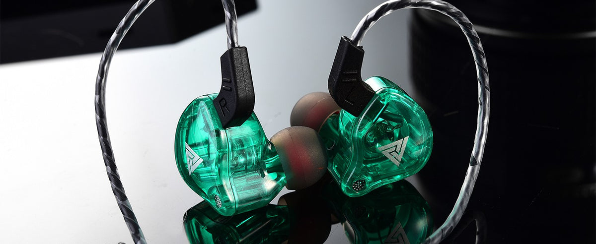 Audífonos QKZ para Juegos con Micrófono, Conector Universal de 3.5mm, Auriculare