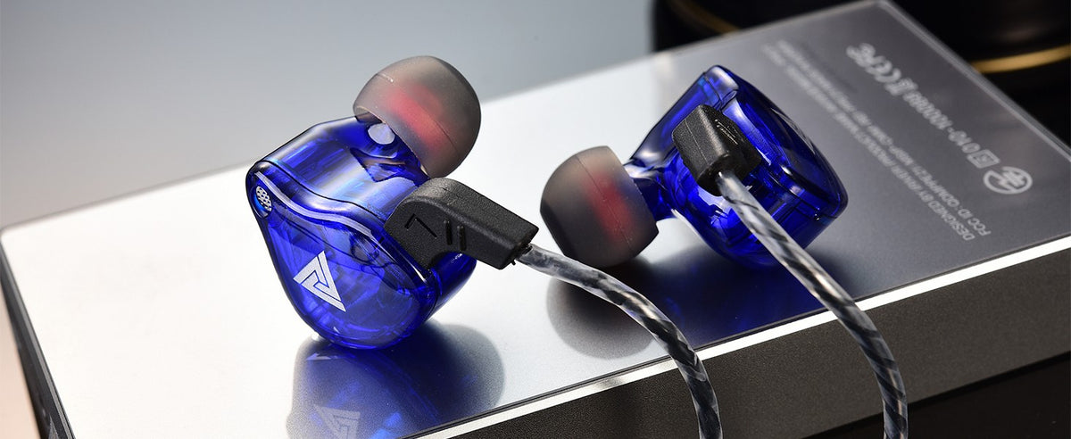 Audífonos QKZ para Juegos con Micrófono, Conector Universal de 3.5mm, Auriculare